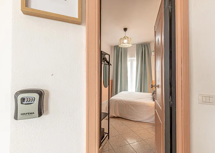 Barceloneta Experience & ألغيرو