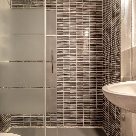 Barceloneta Experience & 4*