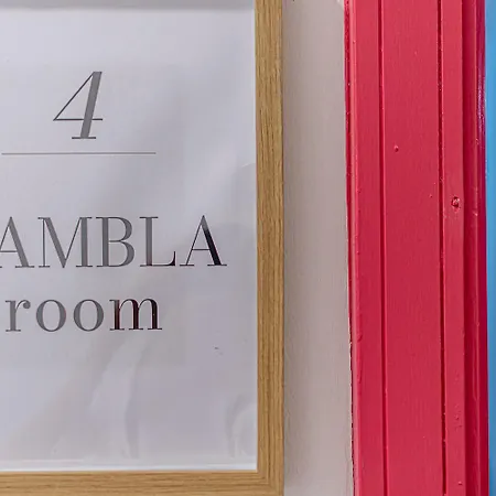 招待所 Barceloneta Experience & 4*