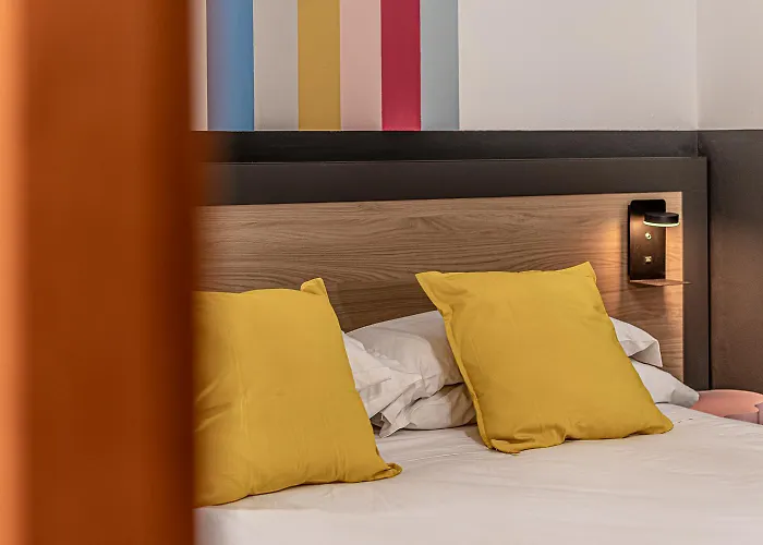 Barceloneta Experience & 4*