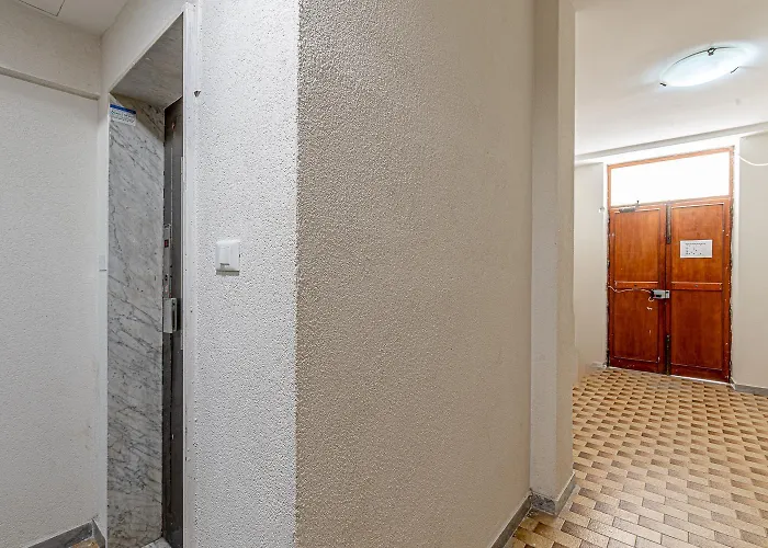 Barceloneta Experience & 4*